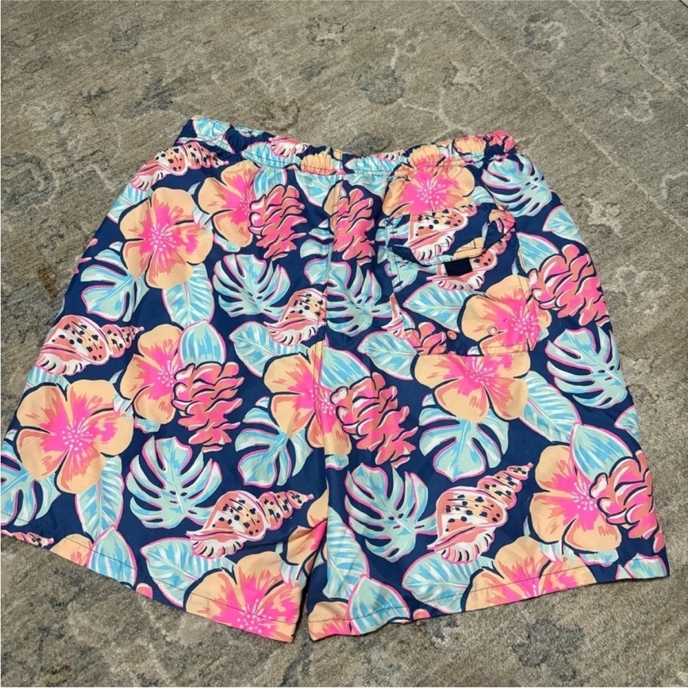 Vineyard Vines Tropical Print Men's Board Shorts M - Picture 3 of 3